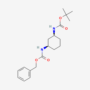 benzyl N-[(1R,3S)-3-[(2-methylpropan-2-yl)oxycarbonylamino]cyclohexyl]carbamate CAS 1261225-48-2